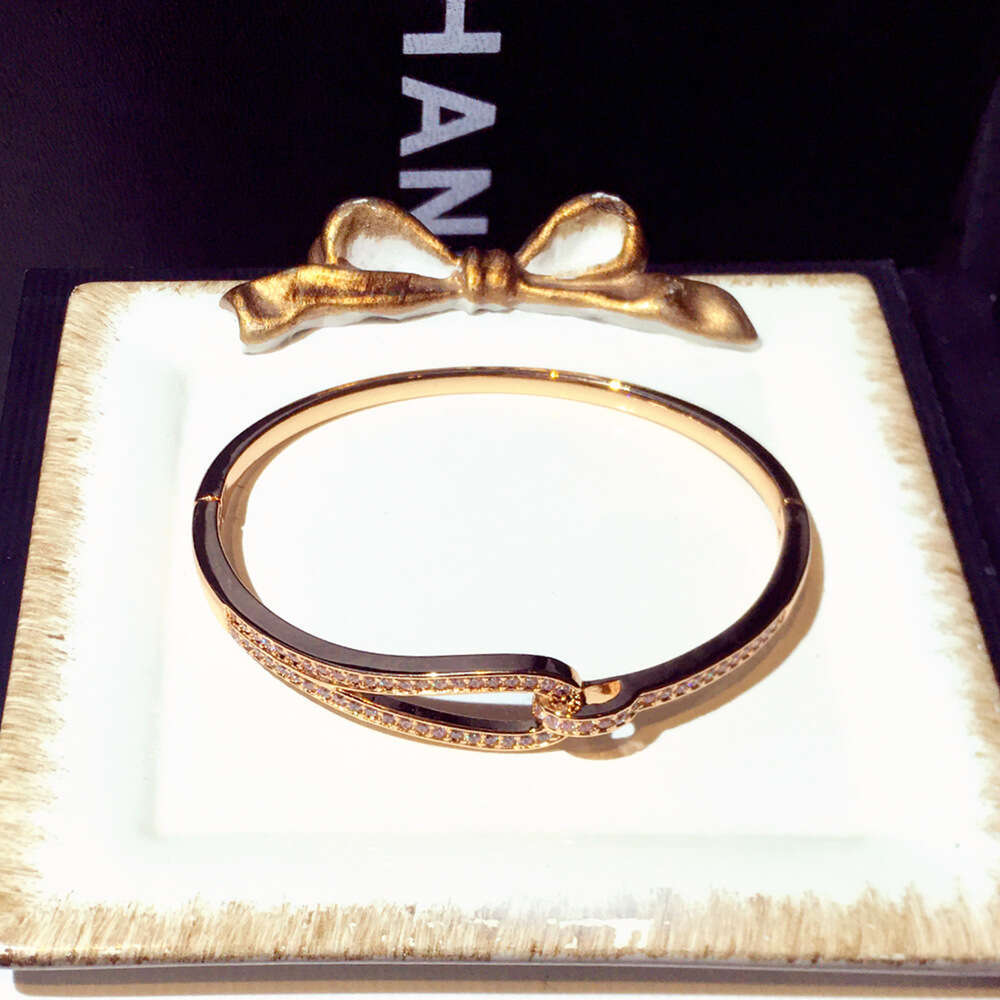 New Fashion Design Japanese and Korean Bracelet Trendy Zircon Inlaid Versatile Bangle Jewelry for Women S00329