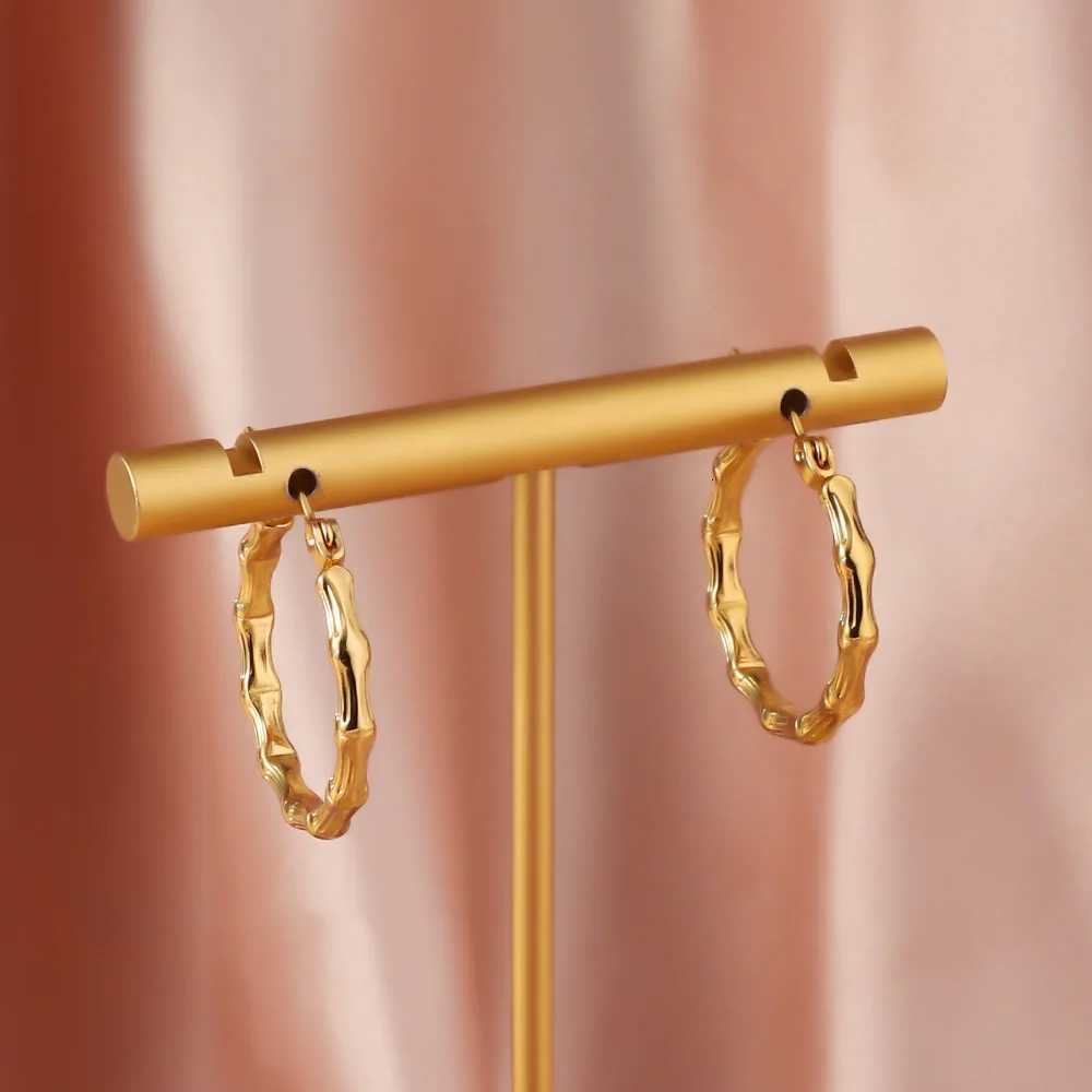 1 Pair of Stainless Steel Womens Hoop Earrings Non-Fading Light Luxury Bamboo Jointed Gold Color Metal Earrings XJ250814