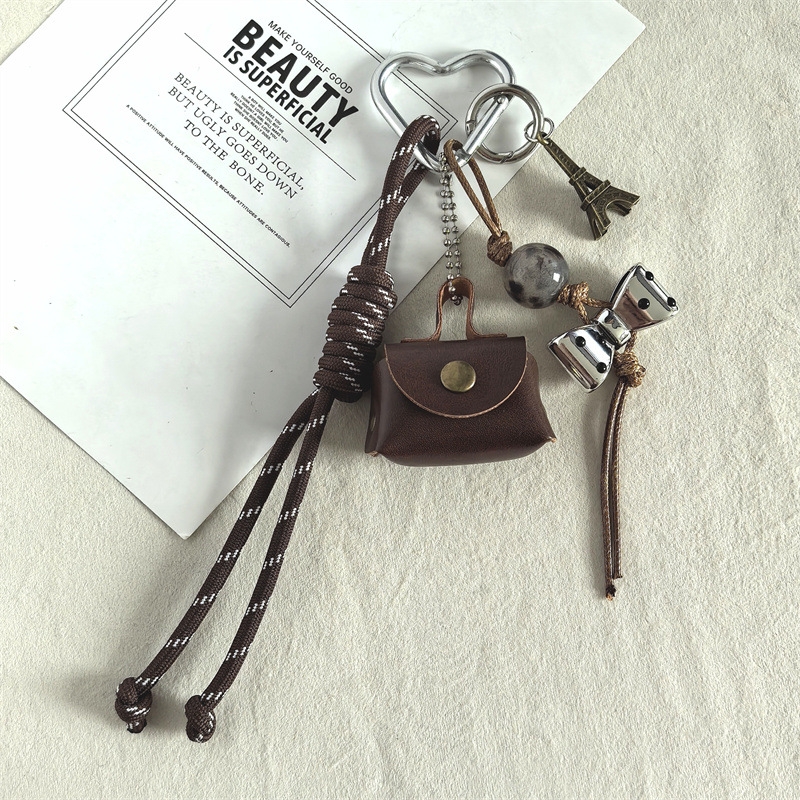 Fashion bag decoration phone case pendant Instagram creative sweet and cool style camera keychain decoration hanging chain 250311