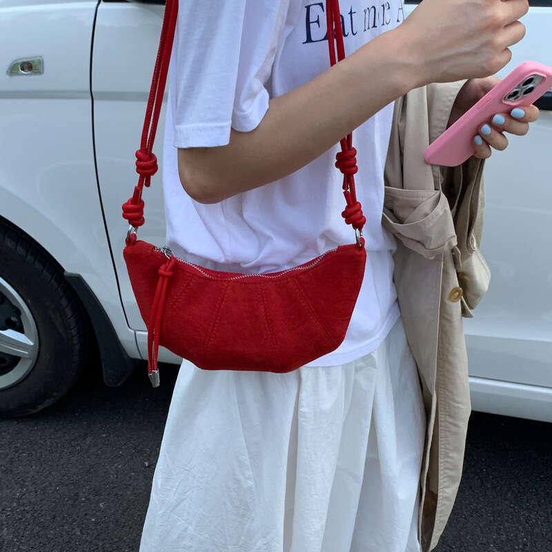 Fashion Horn for Women 2025 New French Niche Single Shoulder Versatile Crossbody Trendy Crescent Bag