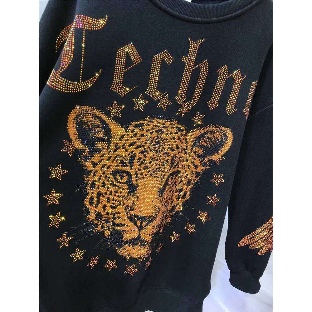 Add 300 pounds fat people wear rhinestone dia round neck women's sweatshirt spring and autumn fashion leopard pattern shirt