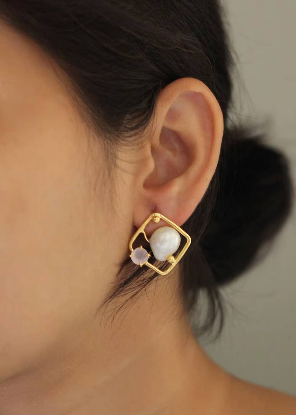 Hot Selling Elegant Design Gold Plated Freshwater Baroque Pearl & Rose Quartz Rhombus Square Stud Brass Fashion Earrings