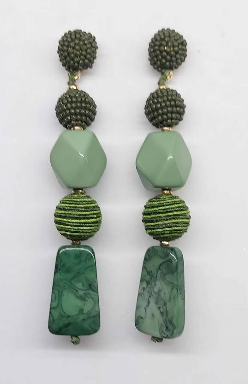 Handmade Exquisite Resin Oval Quality Men and Women fashion Party Earrings