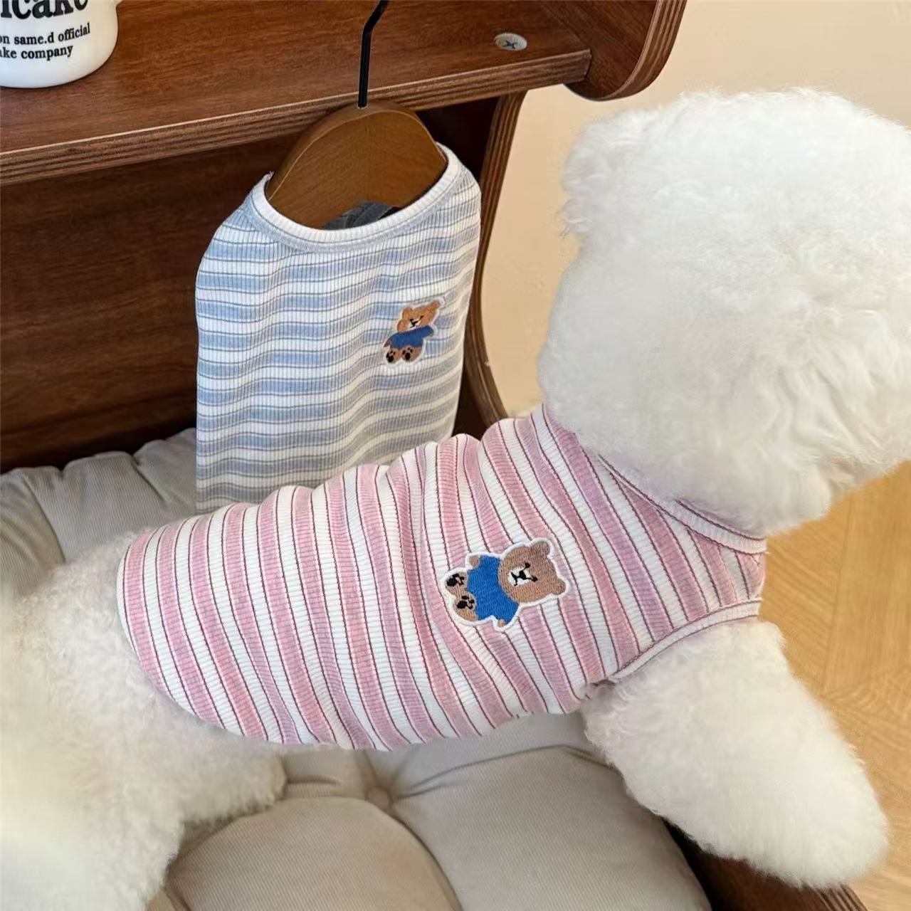 T934 Summer dog clothes spring and summer anti-hair loss small dog summer Teddy Bichon Maltese Schnauzer vest