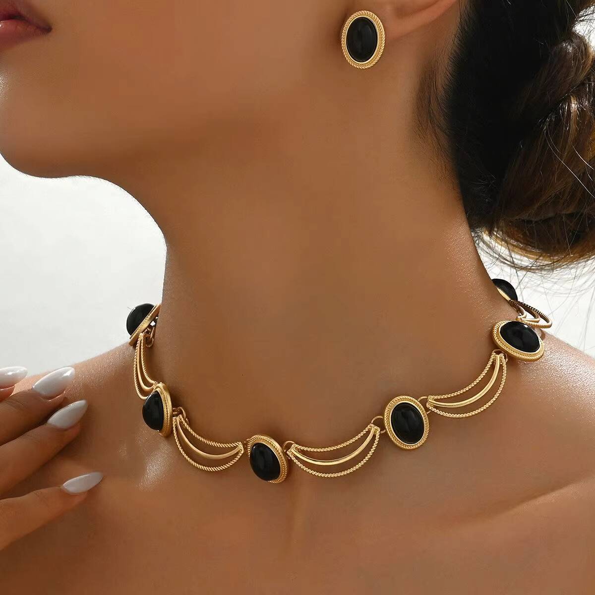 Inlaid Necklace and Earrings for Women, High-end Collarbone Chain, Gold-plated Cross-border Set