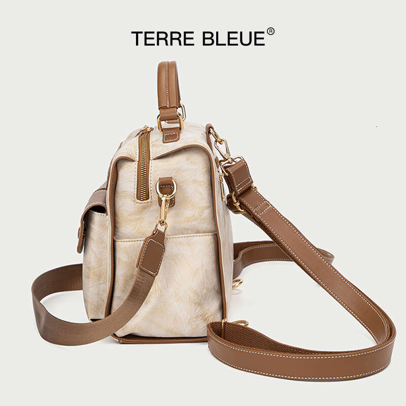 2025 Summer New Double Pocket Niche High-End Feel Outdoor Travel School Casual Backpack