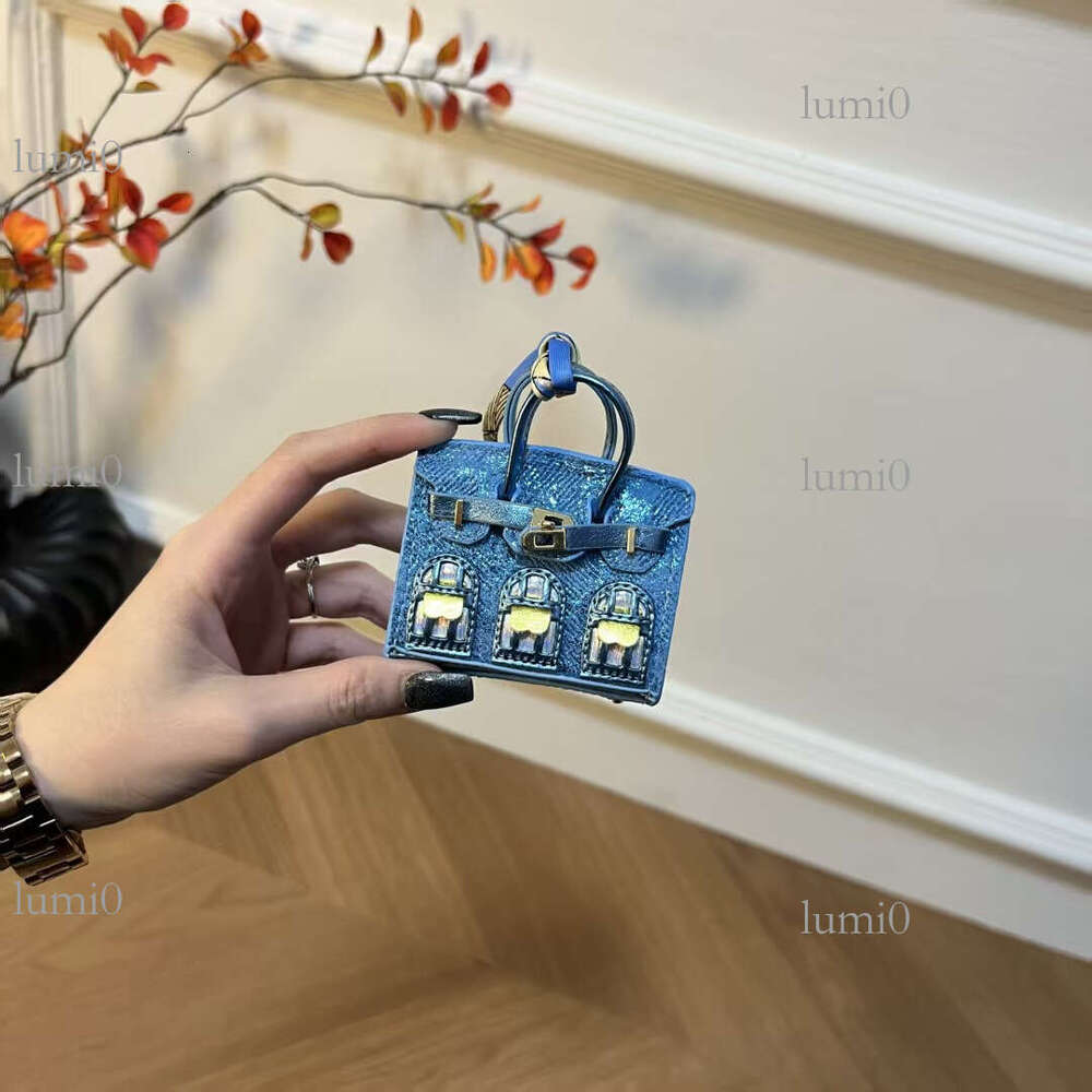 New Fashion House Cute Mini Creative Earphone Storage Lipstick Bag Pendant