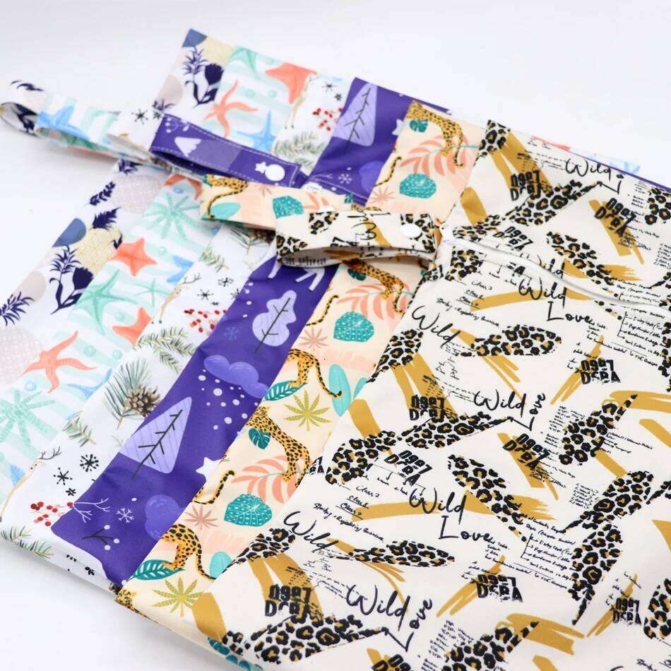 Waterproof Wet Diper Bags Mummy Baby Maternity Packs Washable Zipper Diaper Caddy Organizer Dry Travel Nappy Bag 30x40cm