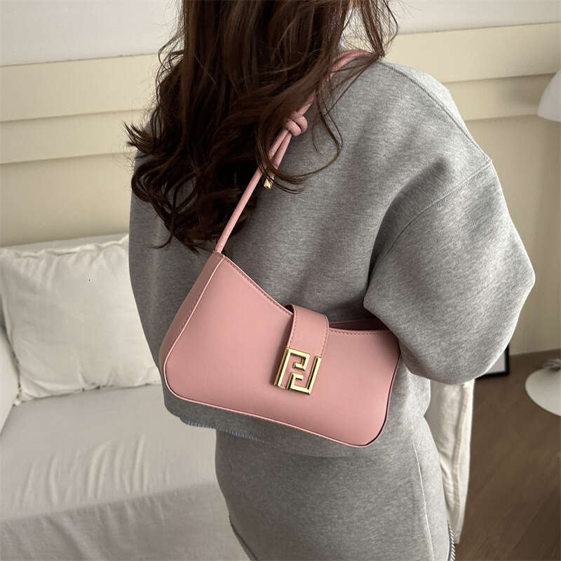 Designer bag Luxury bag Trendy Casual Underarm Niche Fashion Commuter Single Shoulder Crescent Bag