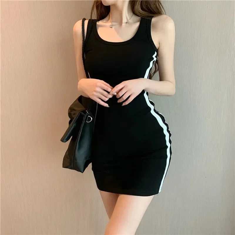 Summer Ladies Casual Bodycon Dresses Ladies Spaghetti Strap Sleeveless Sexy Stretch Slim Dress Sexy Hip Wrap Slip Dress XJ250814