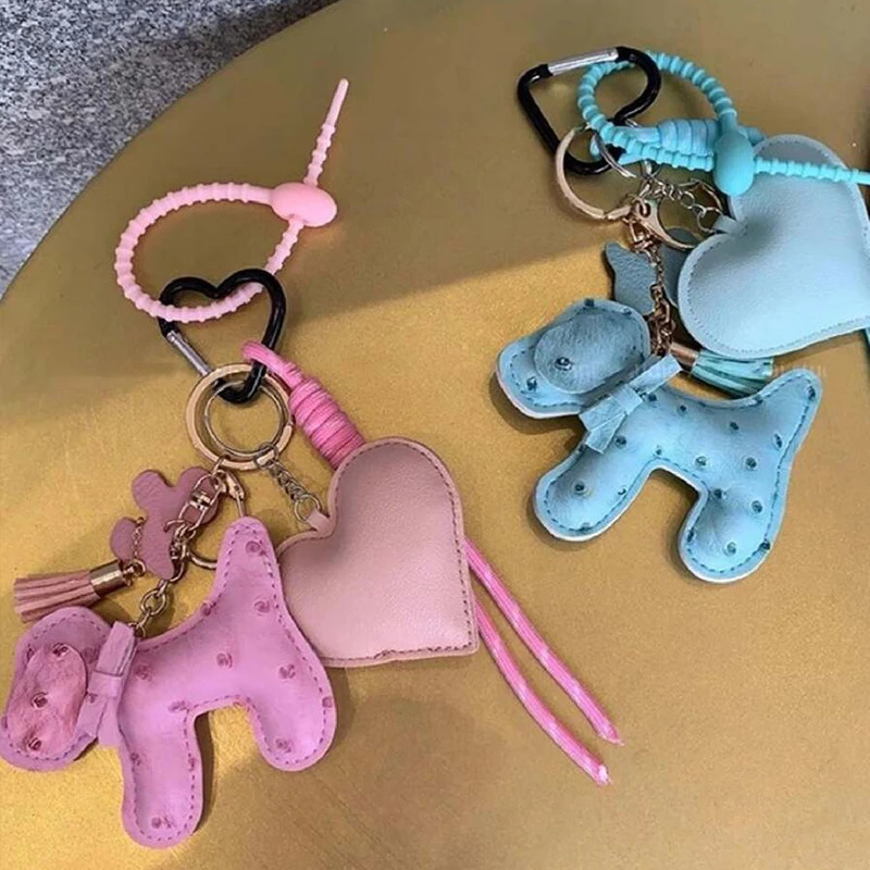 Cute Car Key Chain PU Leather Dog Heart Puppy Car Key Chain Creative Gift Bag Pendant Ornament wholesale 250811