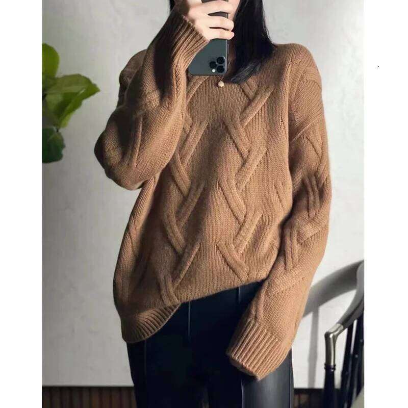 Foreign Style Round Neck Twist Flower Thick Loose Cashmere Women Lazy Knit Wool Base Sweater For Autumn And Winter 20250809