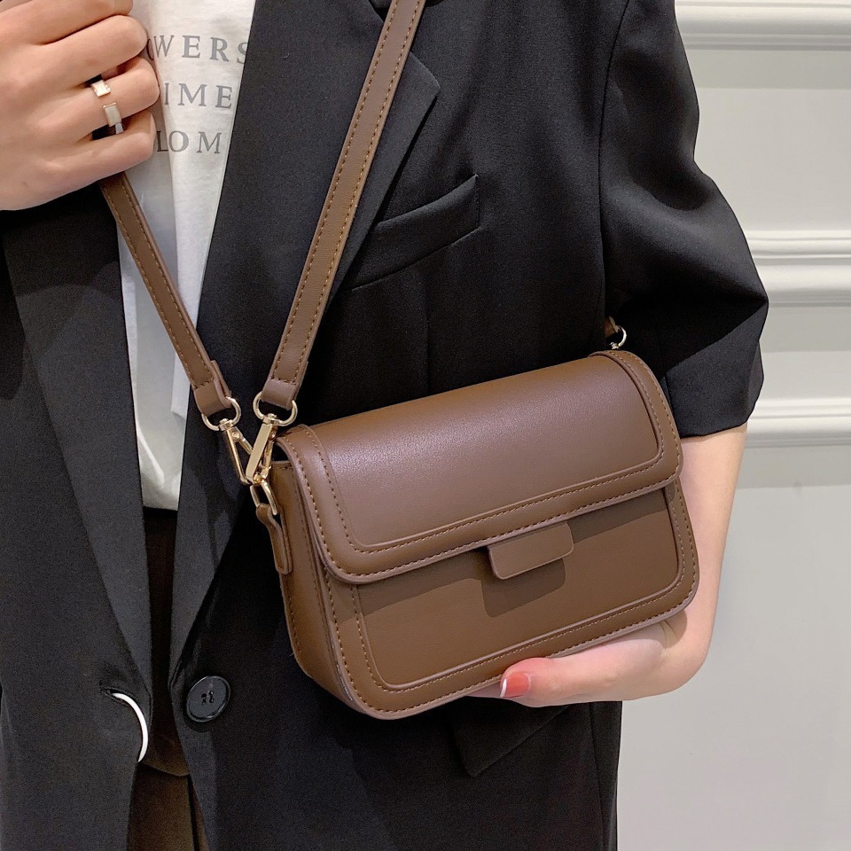 Luxury Brand Designer Bag Spring 2025 New Bag Women's Hot Style Fashion Versatile Western Style Casual High-End Sense Light Luxury Crossbody Bag 