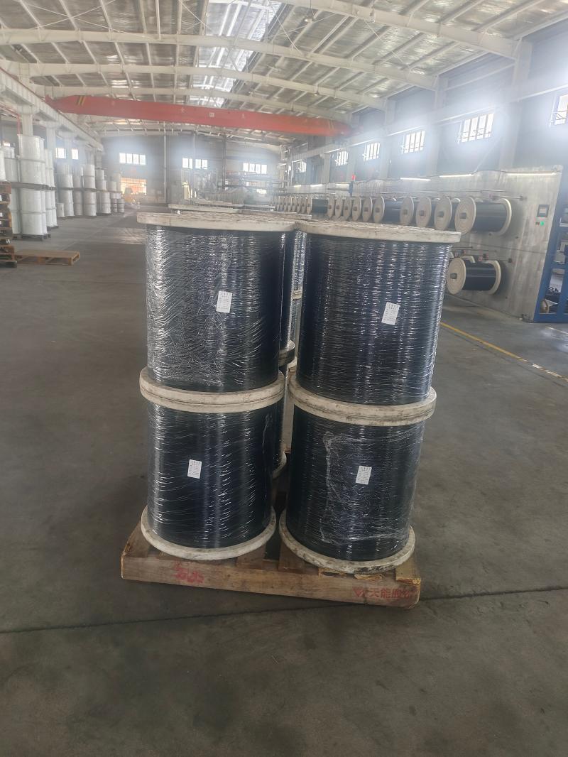 Black Nylon Polyester Monofilamentfor Clothing & Bags Zipper Production - Breathable and Fire Retardant