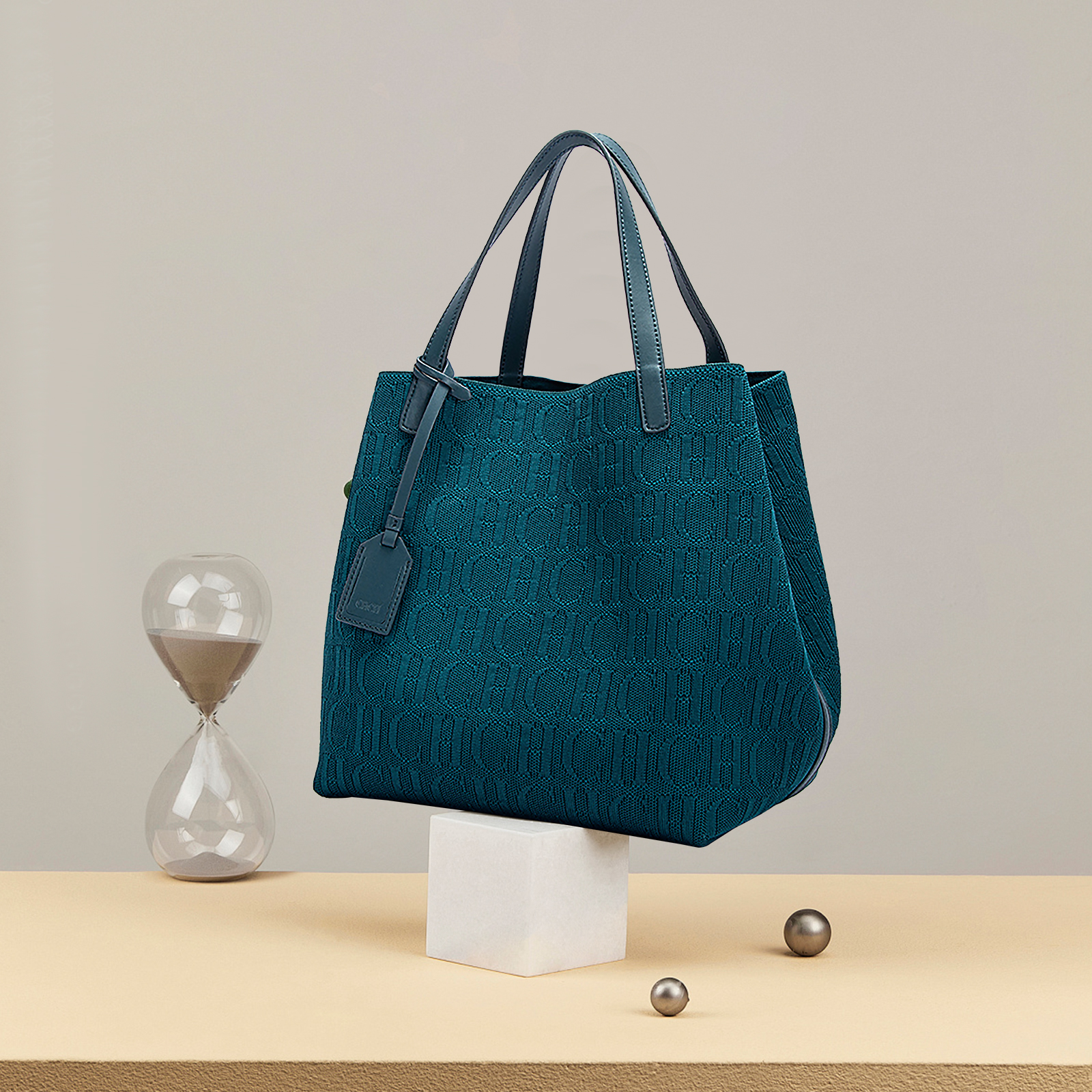 Fashionable Traditional Design Woven Tote - Durable and Roomy Unisex Crossbody Satchel