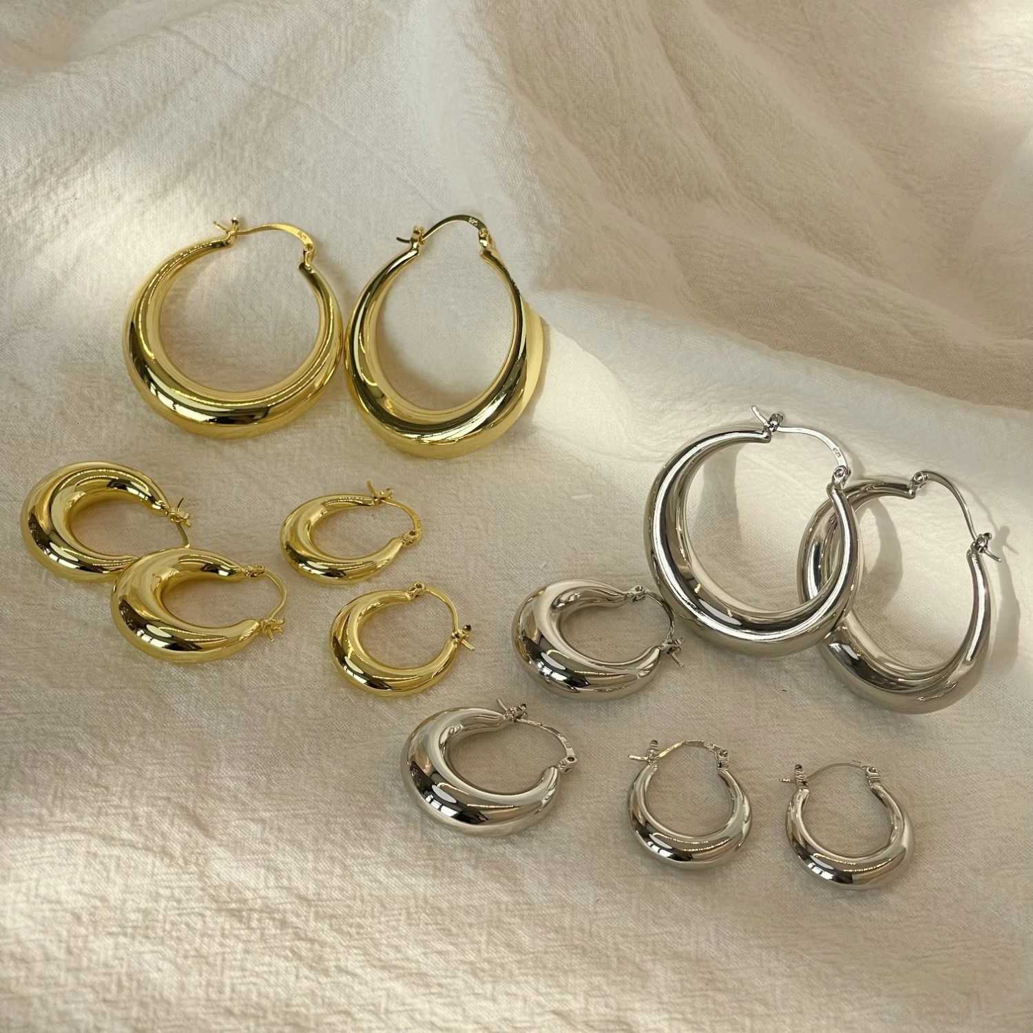 2024 New Style Wholesale Smooth Exquisite Big Circle Hoop Earrings for Women Girl Wedding Party Large Stainless Steel Jewelry XJ250814
