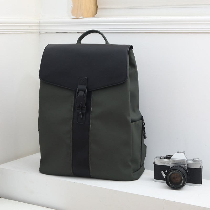 Laptop Bags Unisex Waterproof Laptop Backpack with Wet-Dry Separation - Black Breathable Bag