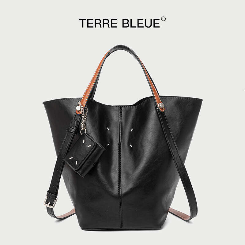 Retro Bucket Bag Women's Designer's New Handheld Vegetable Basket Bags Shoulder Crossover Large Capacity Trendy and Fashionable