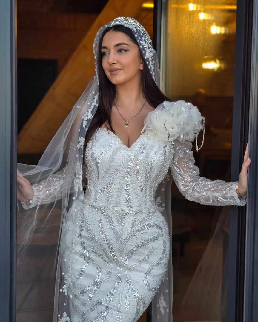 Luxury Mermaid Wedding Dress Sweetheart Neck Long Sleeves Bridal Gowns Sequins Appliques Floor Length Dresses Custom Made vestidos de novia