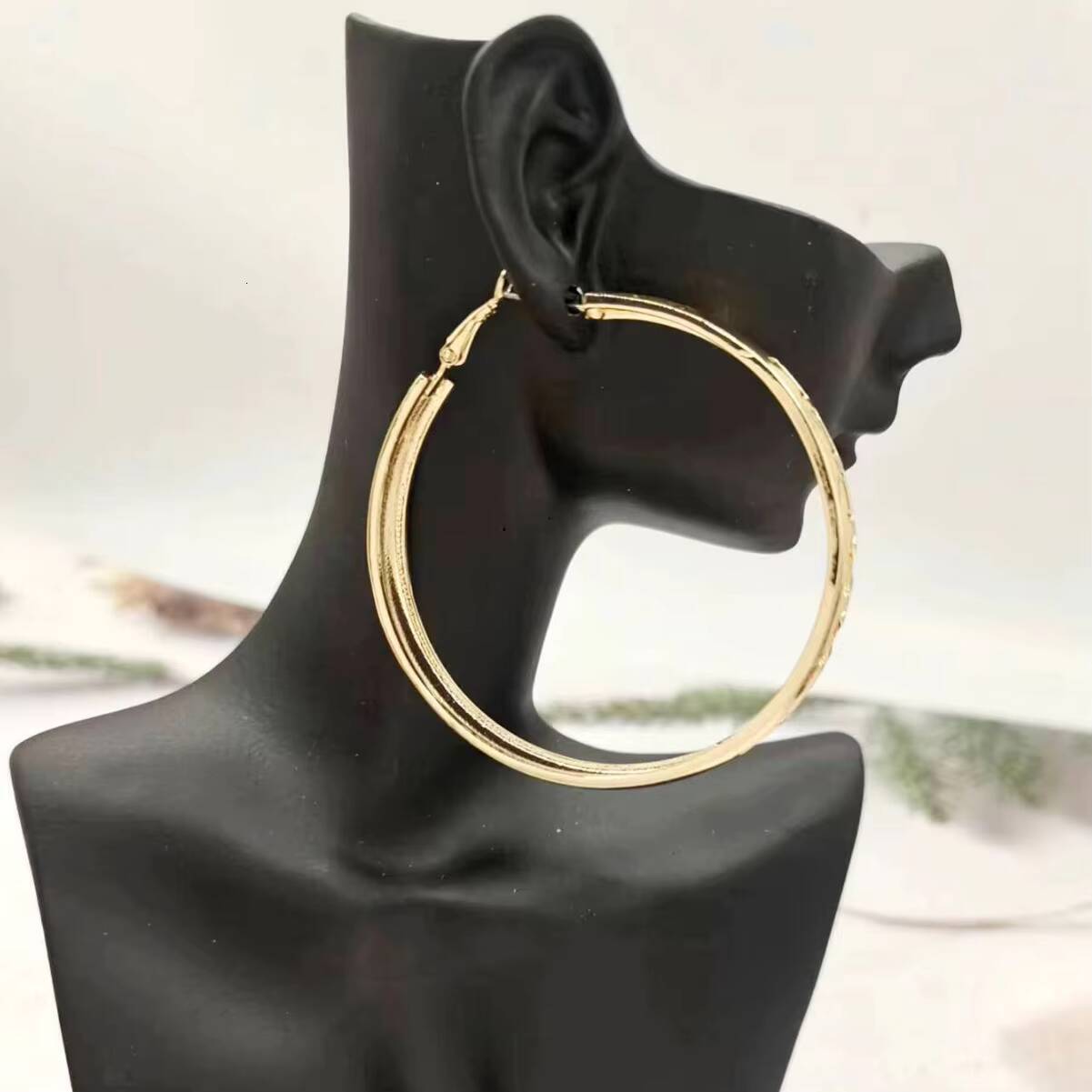 Production of Zinc Alloy Letter Queen Large Exaggerated Women's Earrings Cross-border Circle