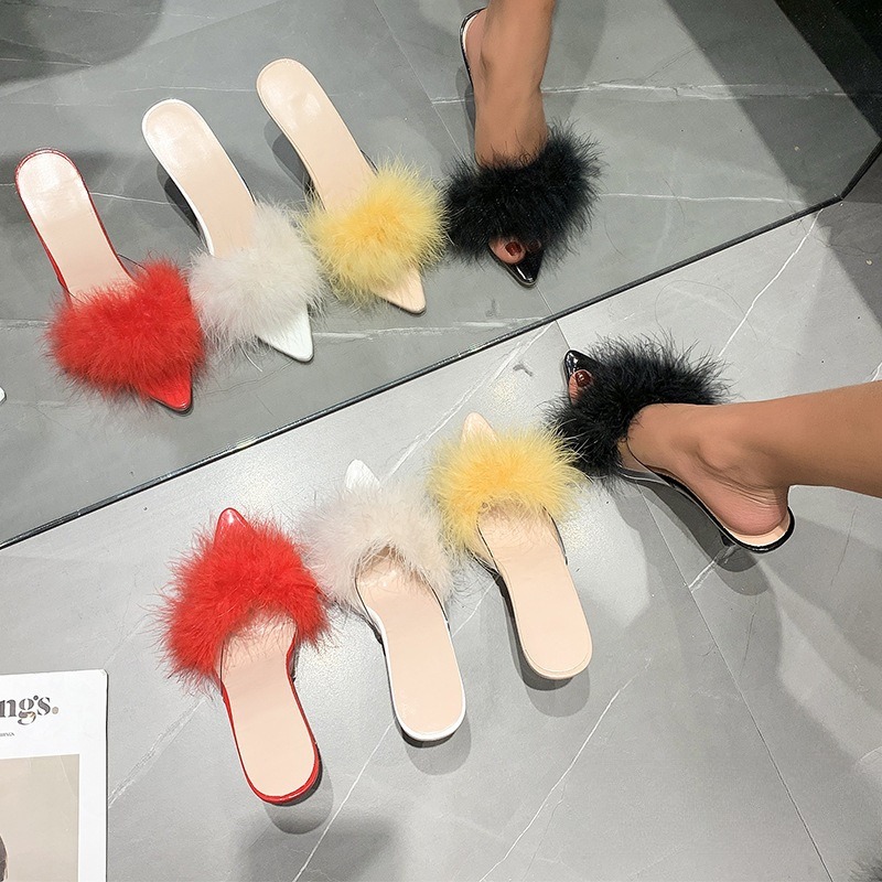 Fashionable Women's Slip-Ons: Pointy Flats & Chunky Heeled Hairie Mules for Trendsetters