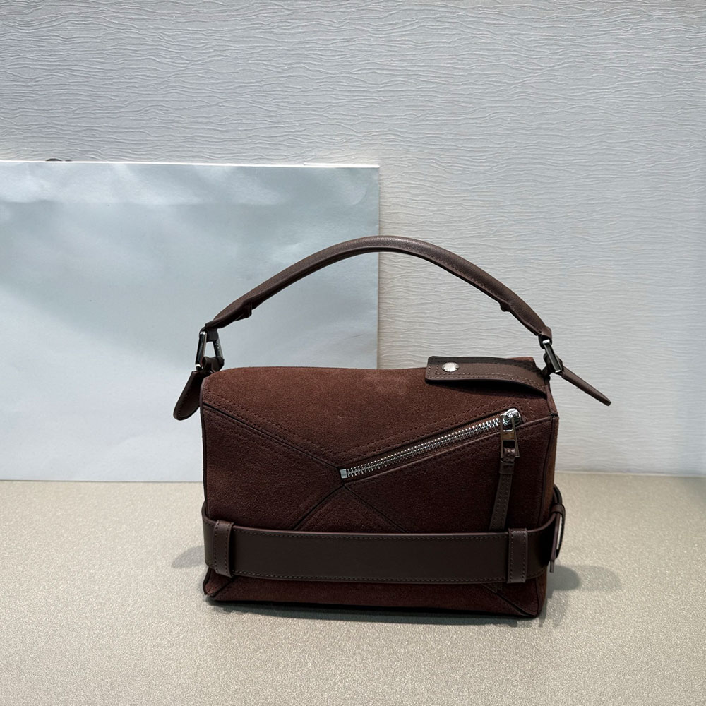 designer bag , size 24cm, Spring/Summer New Puzzle cowhide shoulder bags