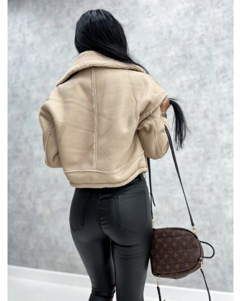 Faux Leather Jackets Women PU Short Thick Warm Black Outwear Female Retro Lapel Velvet Coat Year Winter Tops 250813