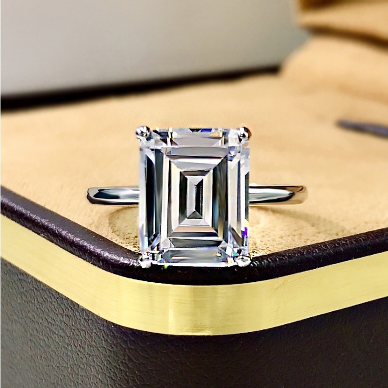 Elegant Square Simulated Diamond Ring - Modern Design for Everyday Wear