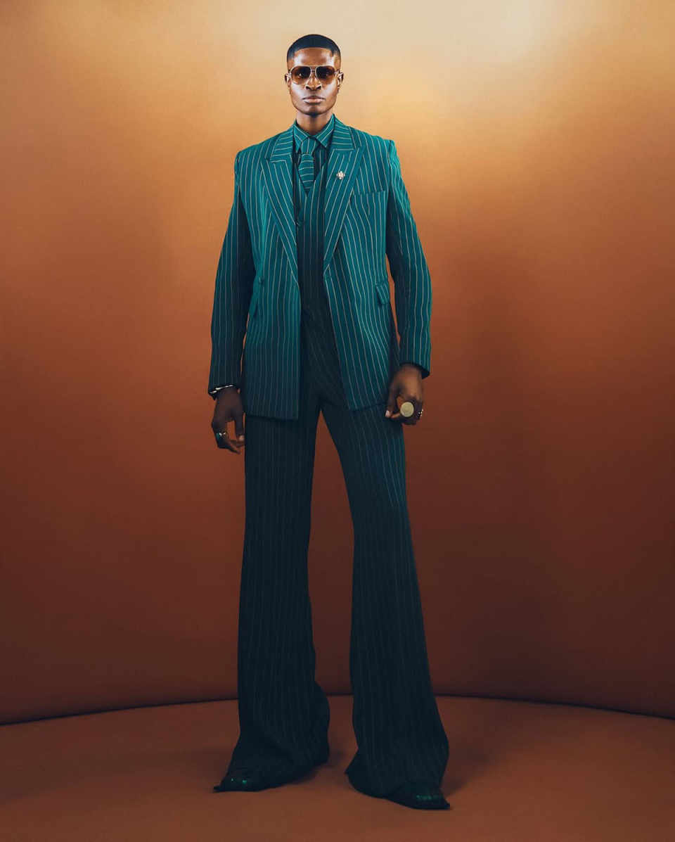 Green Striped 3 Pieces Customized Men Suits Peaked Lapel Wedding Tuxedos Jacket Blazers Classic Slim Evening Party Show Wear