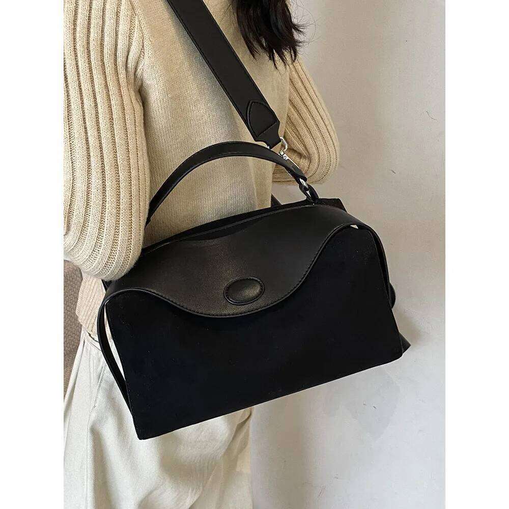Retro Suede Pillow Bag for Women Solid Soft Frosted Leather Boston Pack Large Capacity Female Commuter Shoulder Bags New