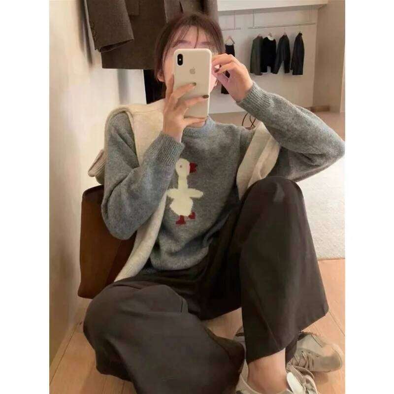 Korean Round Neck Pure Cashmere Female Cartoon Ducklings Jacquard Autumn And Winter New Loose Base Sweater 20250809
