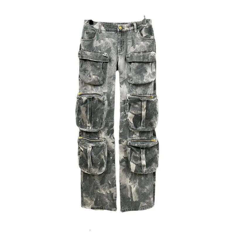 Street trend design sense 2024 new camouflage multi pocket workwear loose spicy girl casual pants