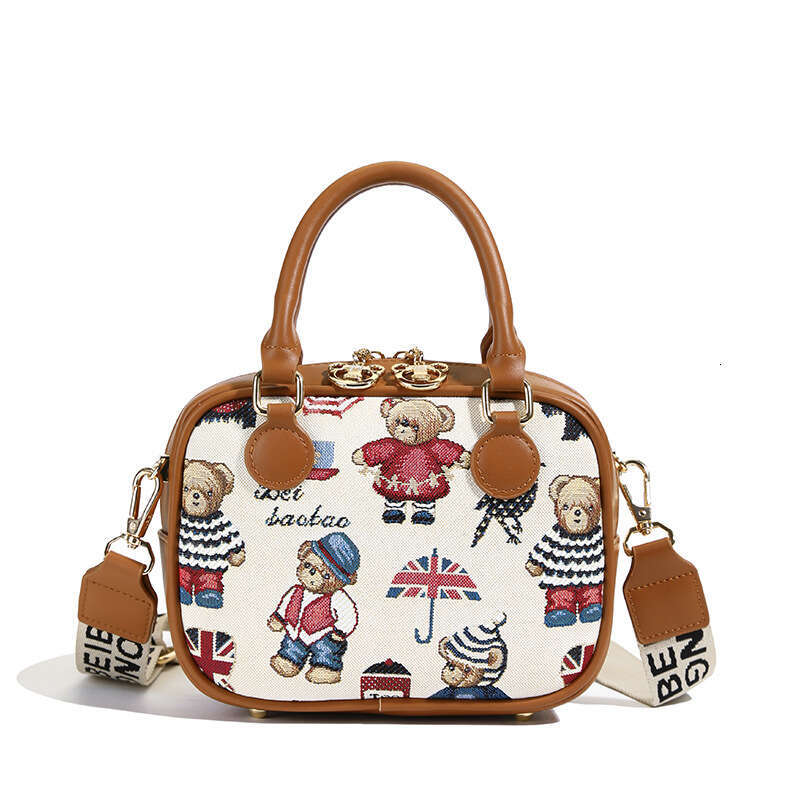 New Bear Beibao Embroidery Crossbody Fashionable Internet Celebrity Shoulder Bag High Quality