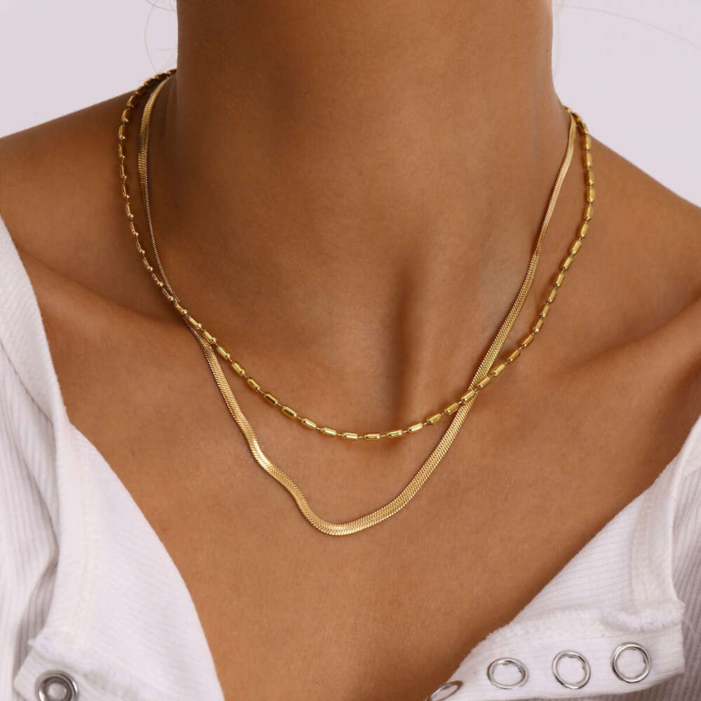 Designer for Women Layered Titanium Necklace Non-Fad Jewelry Light High-End Clavicle Chain Stainless Steel Accessories