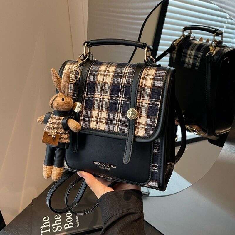 Niche For Women 2025 New Fall And Winter Sense Small Multifunctional Handbag Fashion Versatile Casual Daily