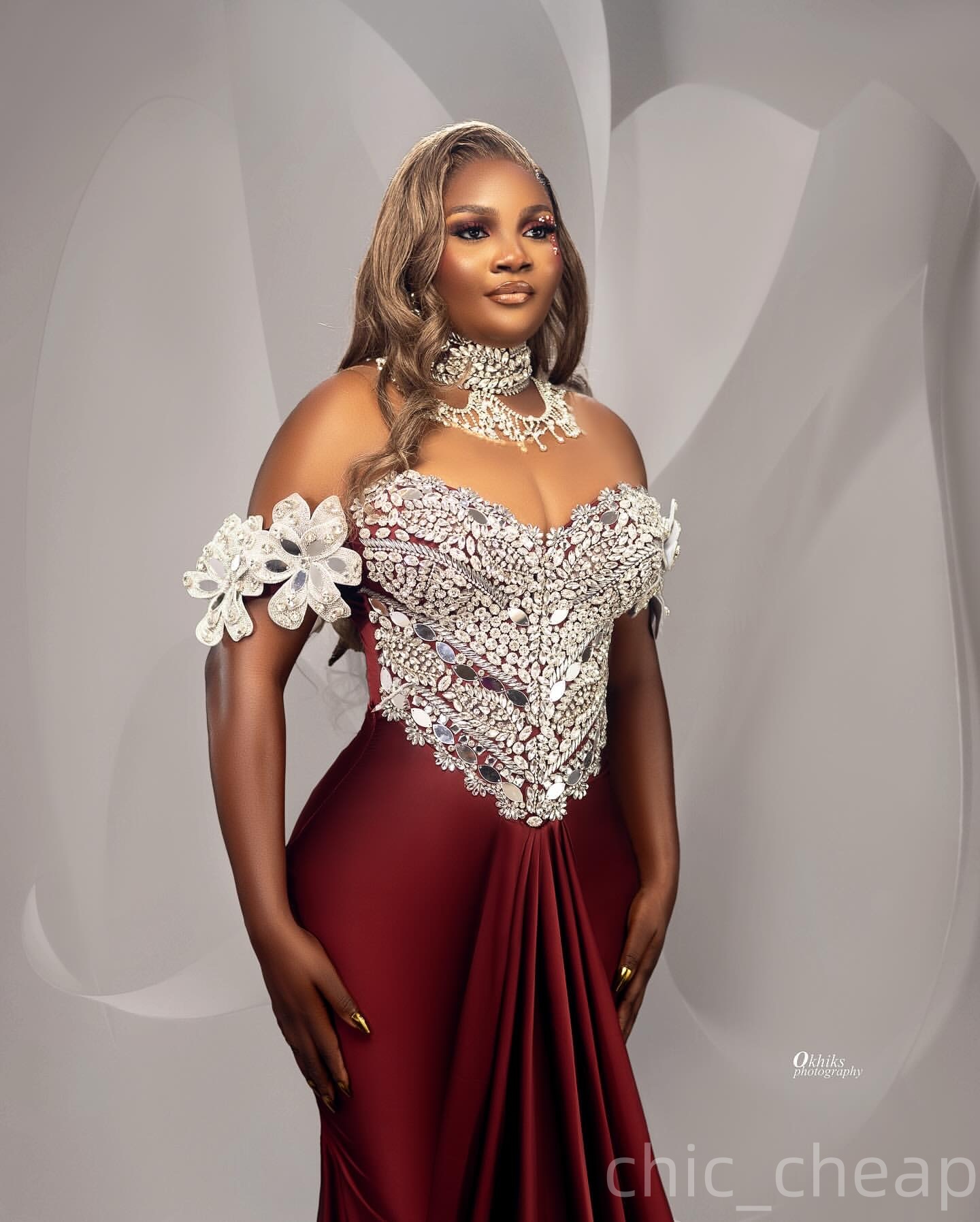 Burgundy Mermaid Prom Dresses 2025 High Neck Beaded Crystals Satin Evening Formal Party Second Birthday Engagement Gowns Plus Size Dress For Special O