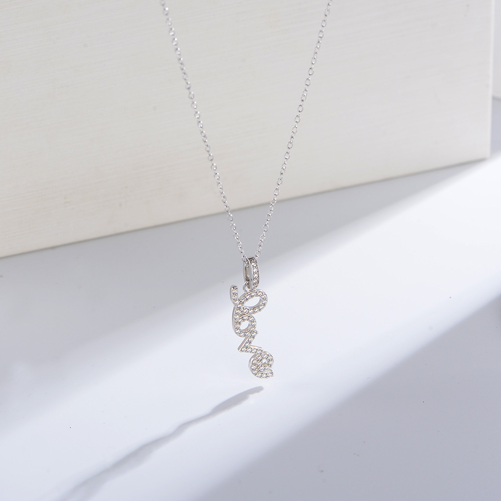 S Full Body Pure Sier Necklace Micro Inlaid Zircon Love Letter Pendant Collarbone Chain Light Romantic Valentine's Day Gift Jewelry for Women