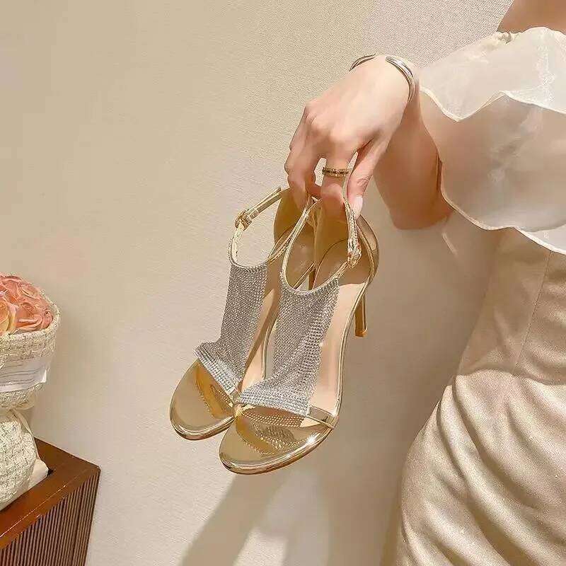 Sexy T-shape Detail Fine Versatile 2024 Summer New Release Socialite Style Ball Gown High Heel Sandals