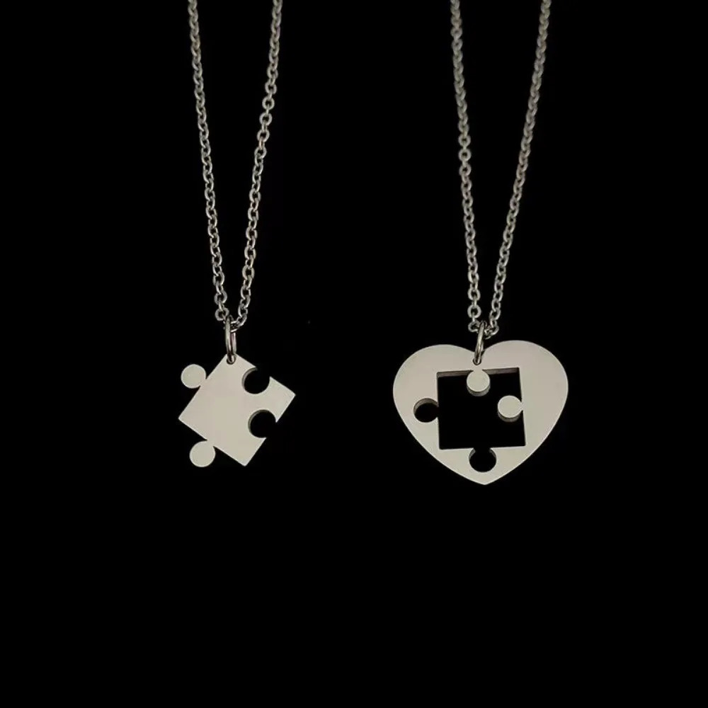 Simple Puzzle Heart Matching Pendant Couple Matching Necklace Couple Good Friends Ladies Men Hip Hop Sweater Chain FashionCollar 250812