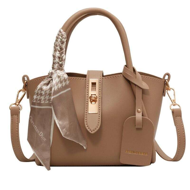 2024 New Popular Bags This Year, Women's Stylish Versatile Hand-held Crossbody Bag, Korean Version, Niche Bucket Bag