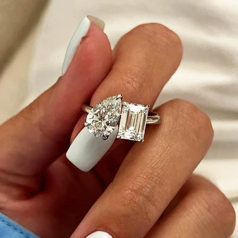 BXINY 4CTTW Emerald Pear Cut Moissanite Rings 925 Sterling Silver for Women 2-Stone Lab Diamond Wedding Band Gift Fine Jewelry