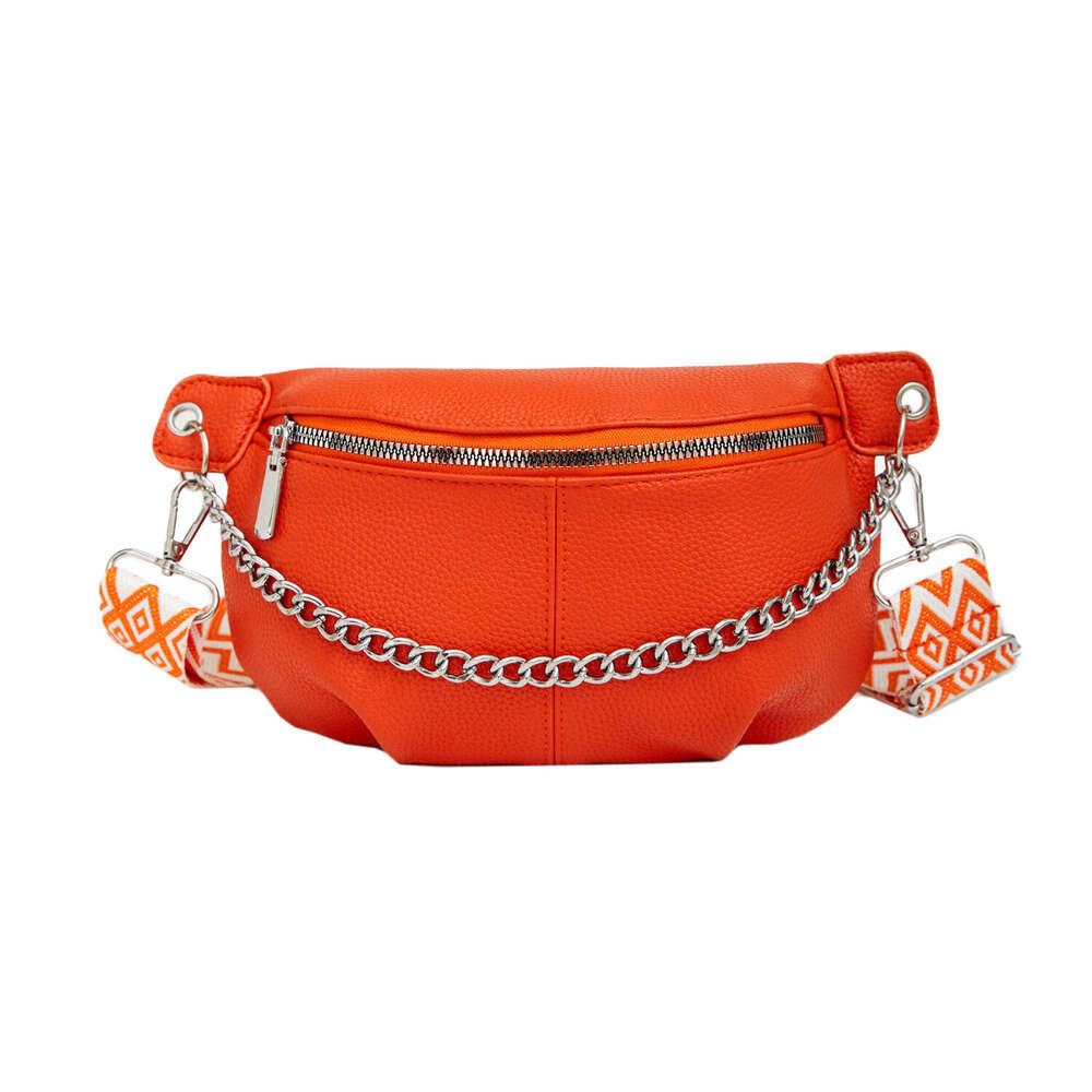 2025 Korean Version New Chain Saddle Women's wallet Wide Shoulder Strap Small Chest Versatile Phone Bags Designer Women Crossbody Bag