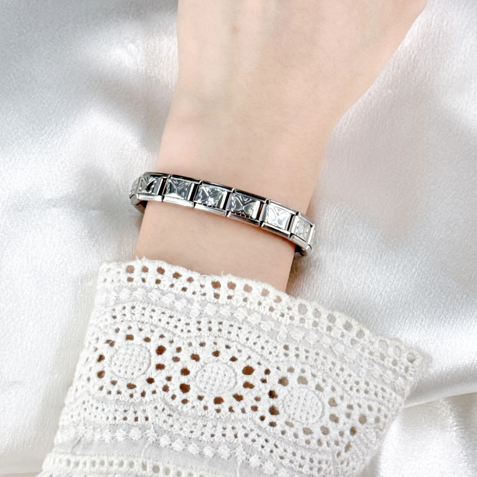 High Quality Fashion WomenS Bracelet Stainless Steel Bracelet Jewelry 9mm Wide Italian Elastic Charm Birthday Gift 250812