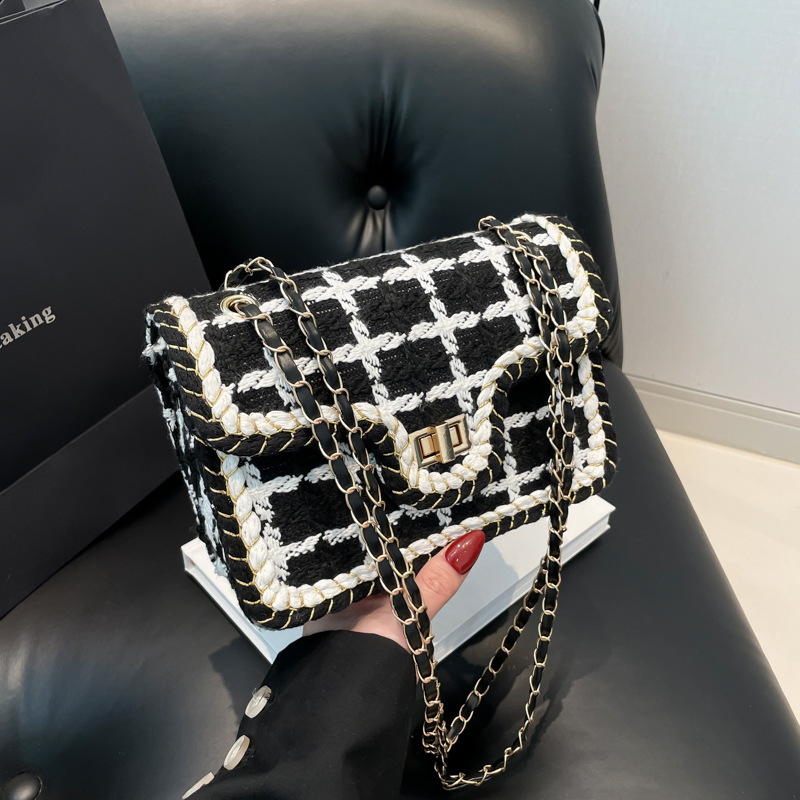 Luxury Brand Designer Bag New Style Plaid Woven Women's Bag Korean Version Ins Style Retro Fashion Single Shoulder Bag Chain Small Square Bag