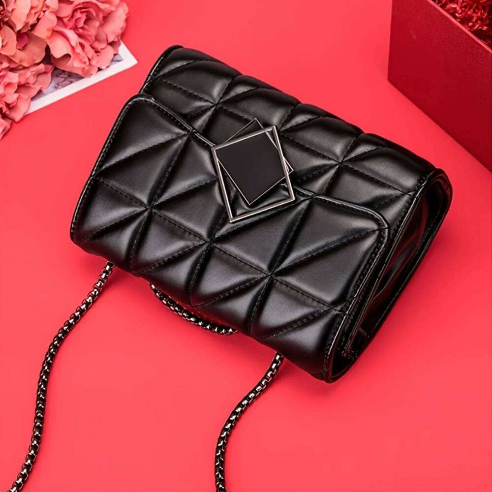 City Bag Argyle Quilted Chain Buckle Crossbody Bag, One Shoulder Small Square Bag