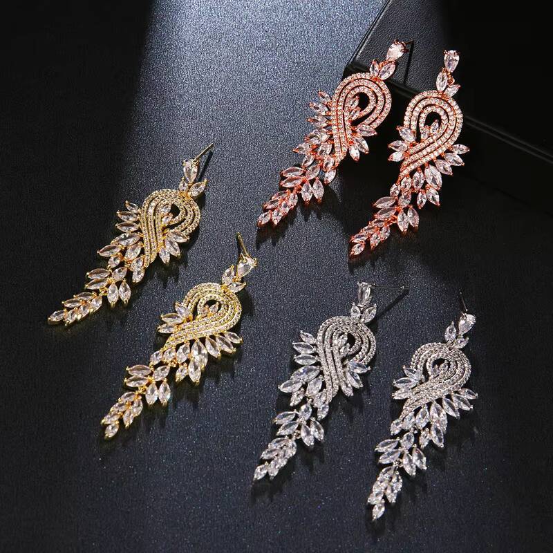 Minimum Order Quantity 2pcs Jewelry for Women Bride Wedding Zircon Party New Trend Gold-plated Fashion Earrings