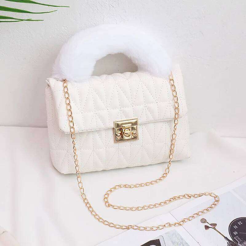 Autumn/Winter 2025 Plush Portable Square Bag Ladies Hand Bags Fresh And Sweet Cross-Border Fashion Small Handbag