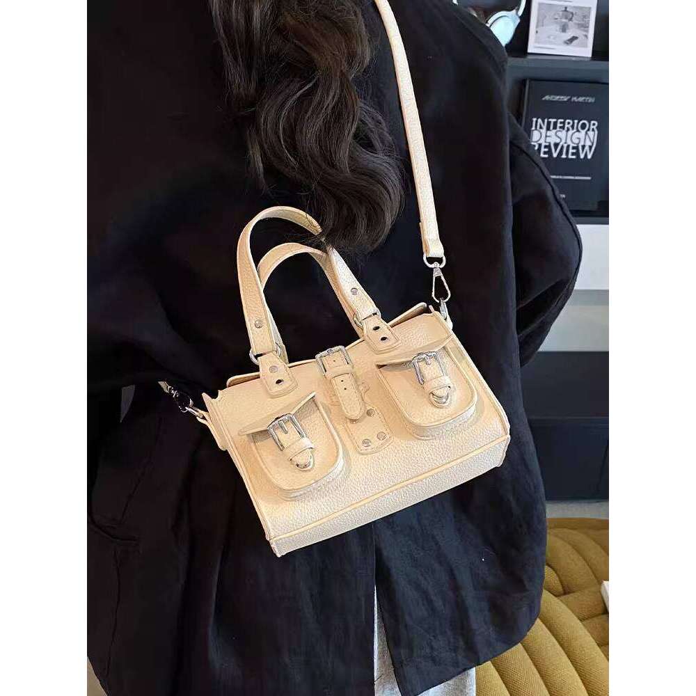 NEW free shipping 2025 New Women's High-Quality Fashion Trendy Handheld Small Square High-Value Stylish Crossbody Bag