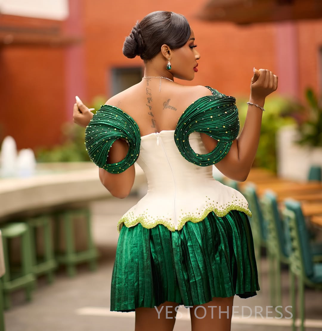 2025 Plus Size Aso Ebi Green Cocktail Dresses For Women Short Mini Dress Sheath Off Shoulder Beaded Pleated Ruffles Homecoming Gown For Nigeria Black 