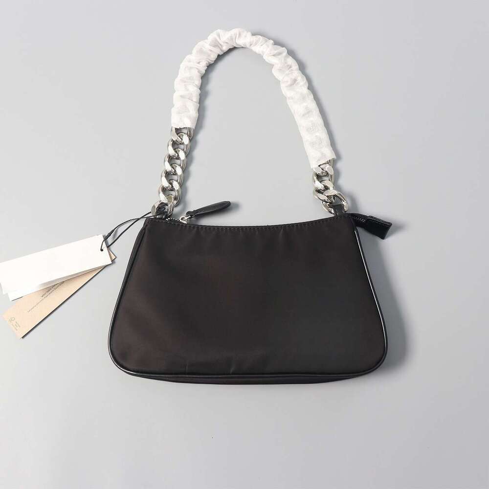 American Style Handbag Shoulder Wrist Bag Chain Strap B5